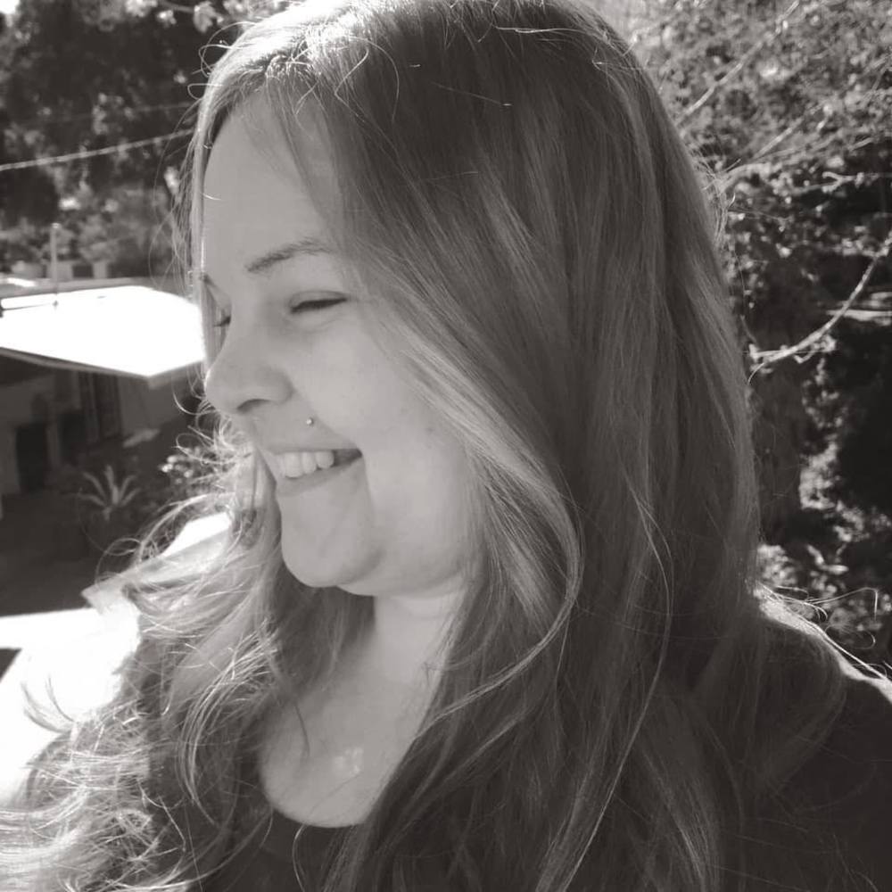 Meet your Posher, Crystal!